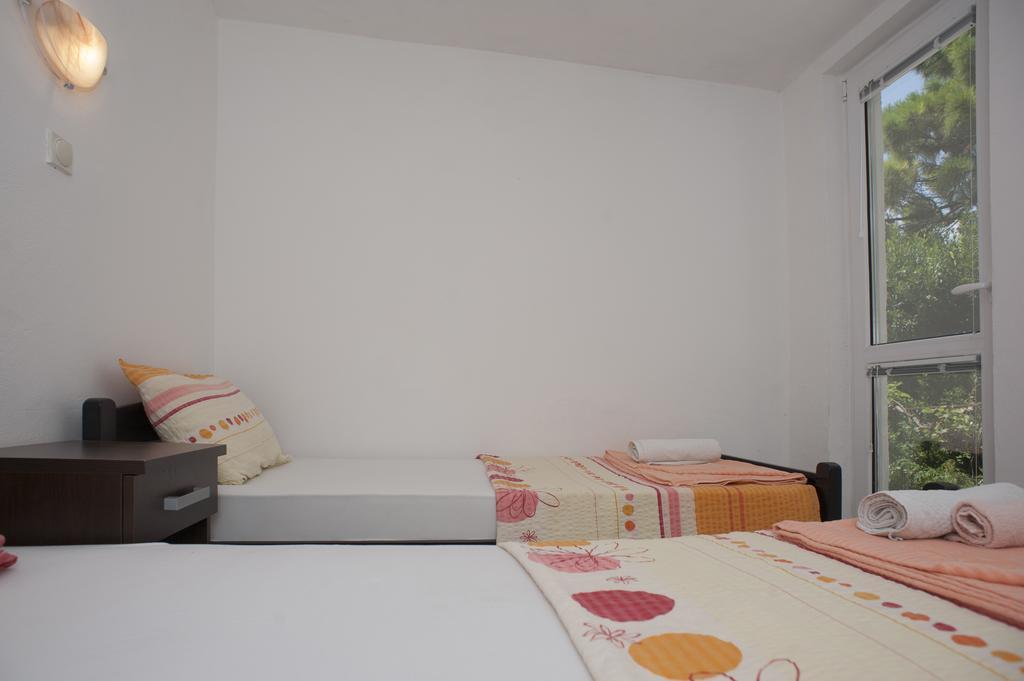 Apartments Peda Свети-Стефан Экстерьер фото