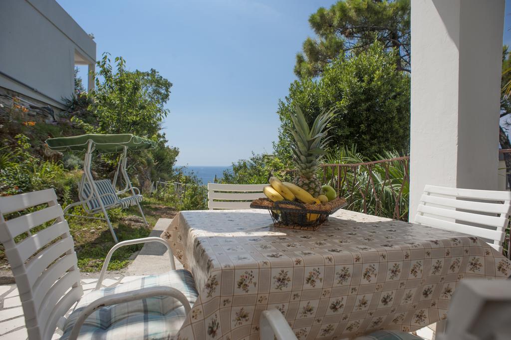 Apartments Peda Свети-Стефан Экстерьер фото