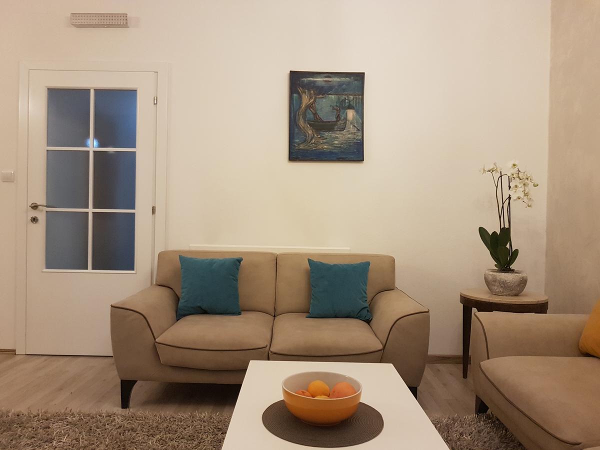 Apartments Peda Свети-Стефан Экстерьер фото